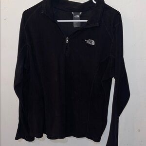 The North Face black Fleece 1/2 zip Jacket
🎉DISCOUNTED SHIPPING!🥳